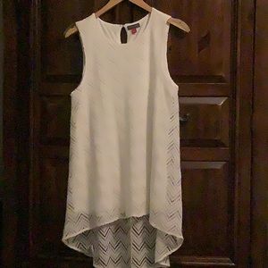 Vince Camuto white Top